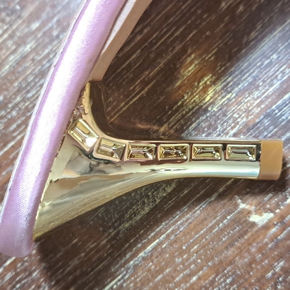 AOOTAO Fashion Pink Fluffy Shoes Feathers Open Toe Gold Textured Heel Size 9.5 - Picture 4 of 7